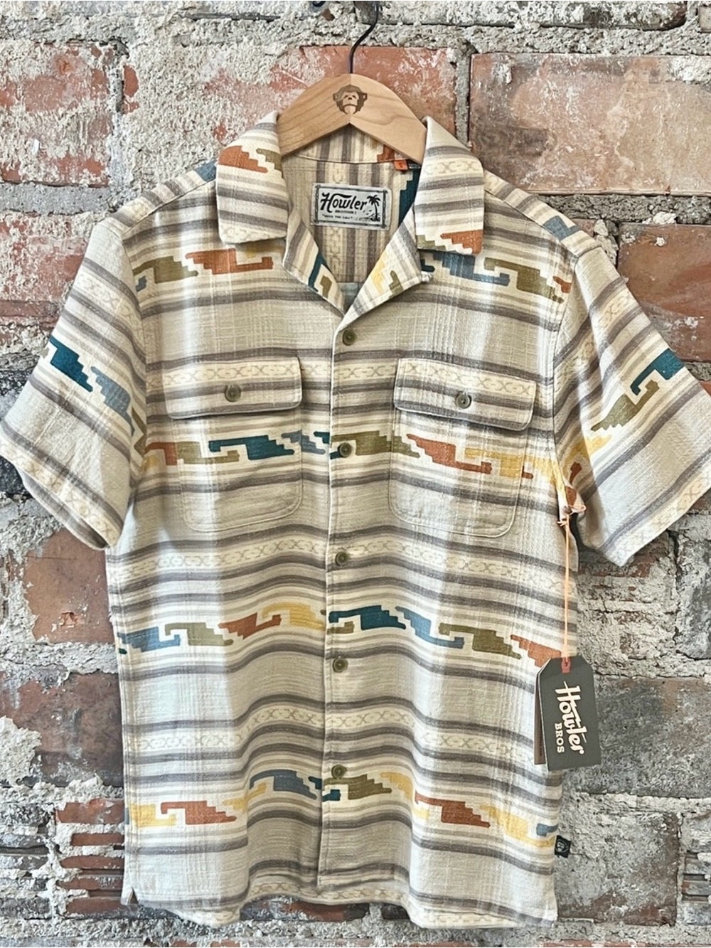 NWT Howler Brothers Shores Club short sleeve Shirt Temple Tracks natural color